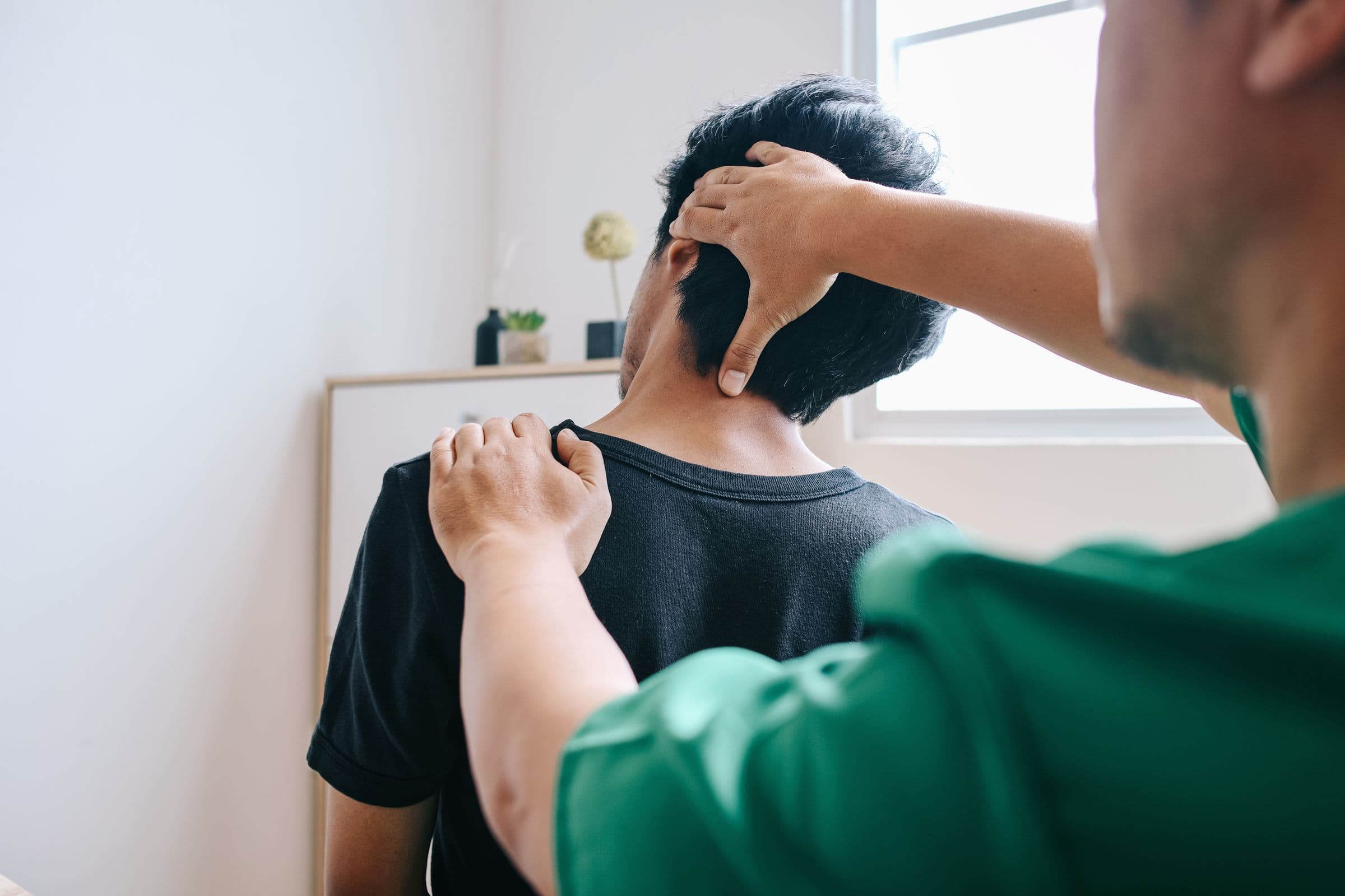 Neck therapy treatment at Truman Chiropractic in Kansas City